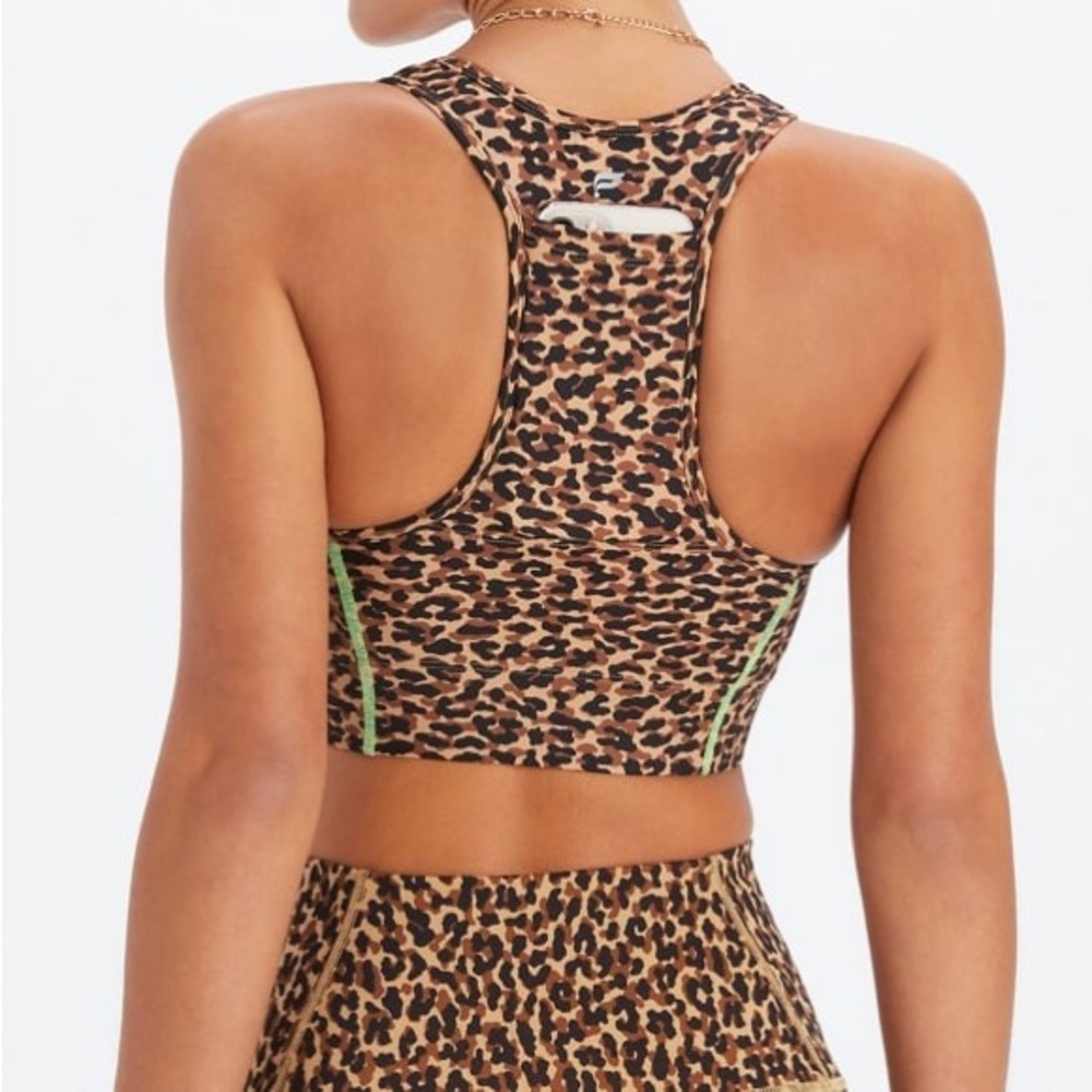 NWT Fabletics On The Go Sports Bra + Define Ultra High Waisted leggings